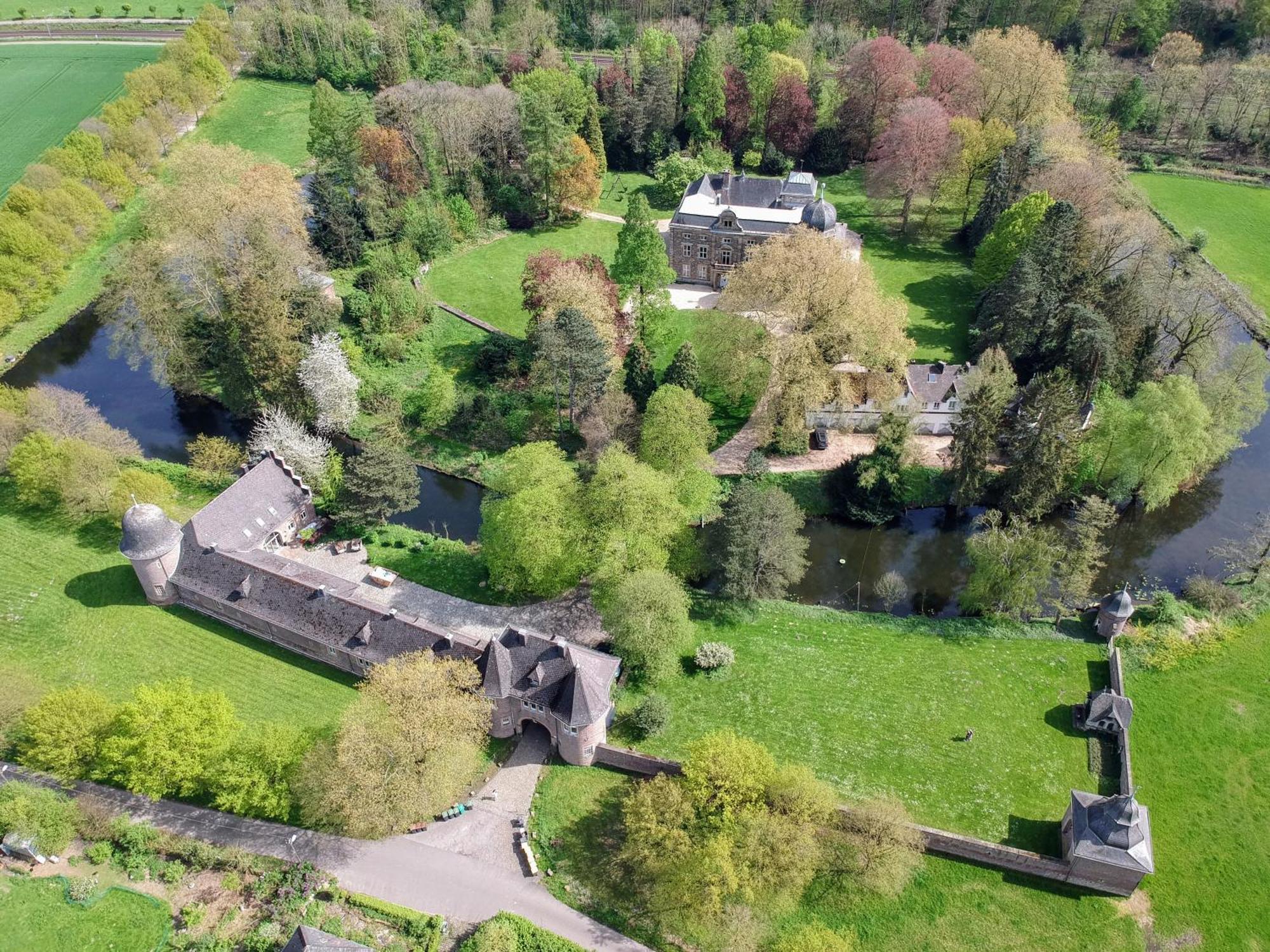 Apartments Am Schloss Rimburg Ubach-Palenberg Buitenkant foto